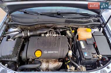 Универсал Opel Astra 2006 в 