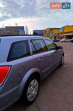 Универсал Opel Astra 2006 в 