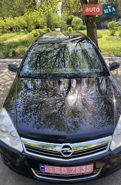 Універсал Opel Astra 2008 в 