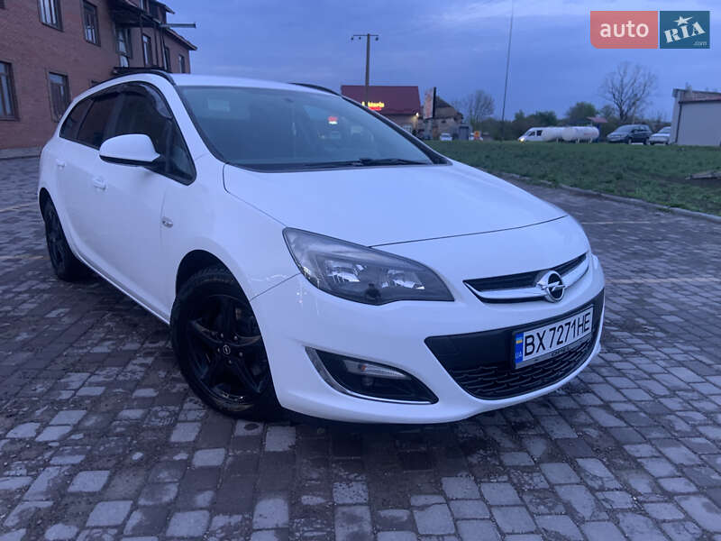 Opel Astra 2013