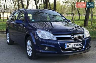 Универсал Opel Astra 2009 в 