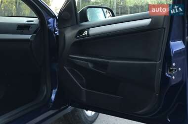 Универсал Opel Astra 2009 в 