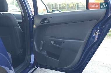 Универсал Opel Astra 2009 в 