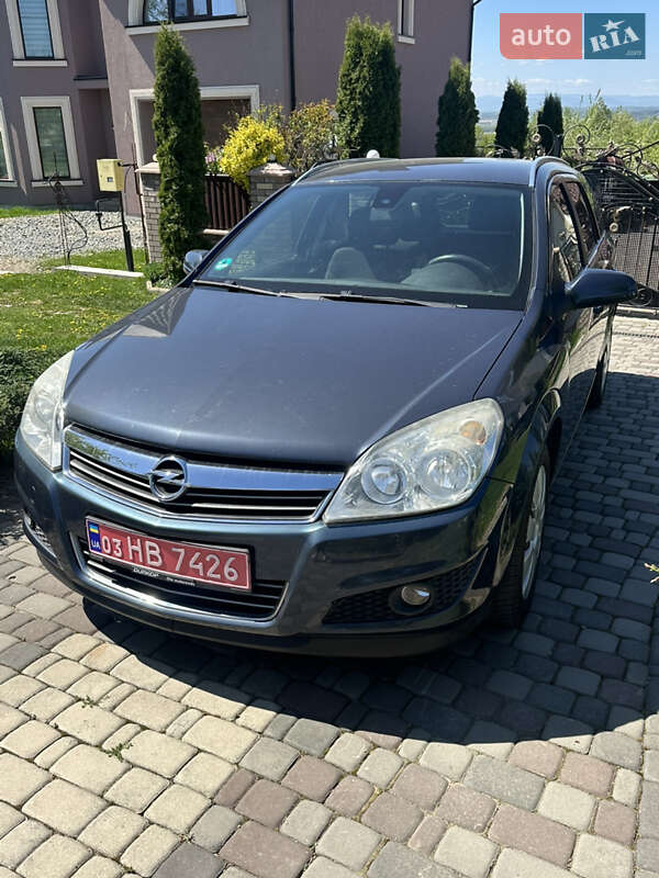 Универсал Opel Astra 2009 в 