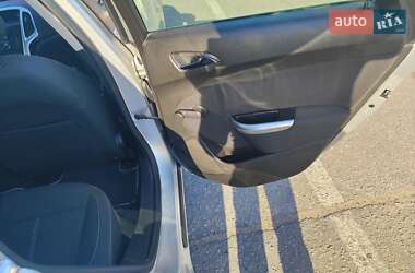 Универсал Opel Astra 2010 в 