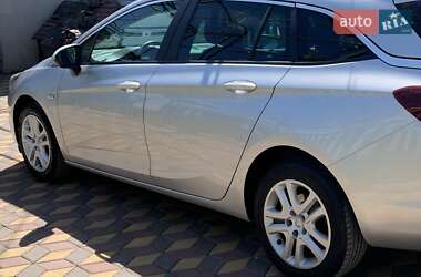 Универсал Opel Astra 2016 в 