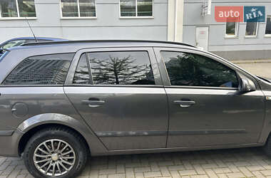 Универсал Opel Astra 2009 в Одессе