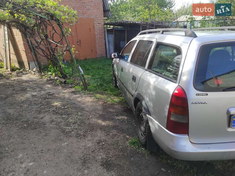 Универсал Opel Astra 1999 в Полтаве