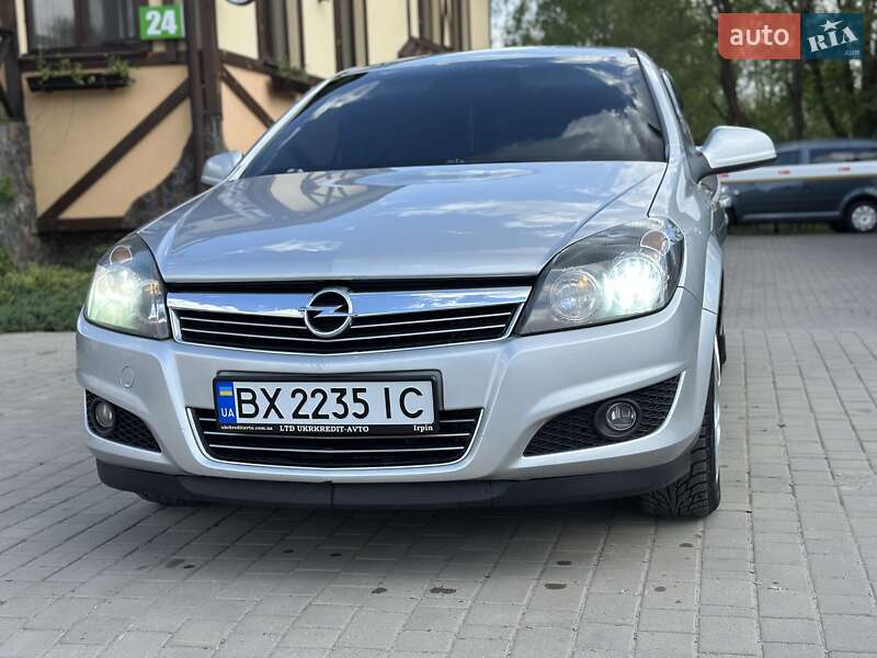 Хетчбек Opel Astra 2010 в Хмельницькому