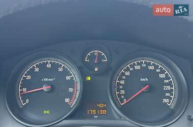 Хэтчбек Opel Astra 2010 в 