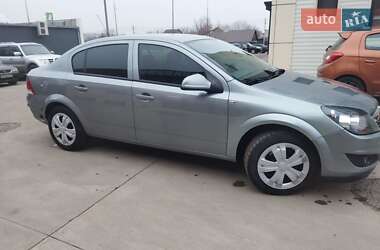 Седан Opel Astra 2011 в 