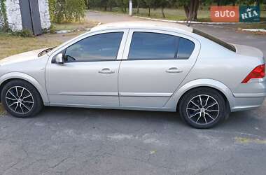 Седан Opel Astra 2008 в 