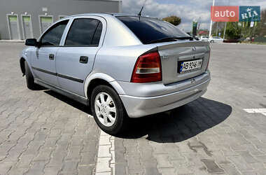 Хетчбек Opel Astra 2001 в 