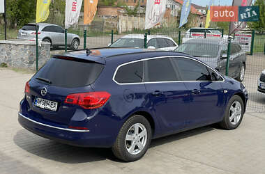Универсал Opel Astra 2015 в 