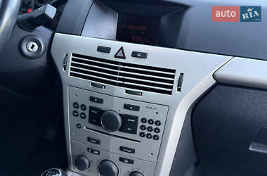 Універсал Opel Astra 2008 в 