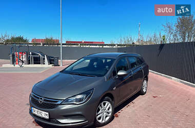 Універсал Opel Astra 2019 в 