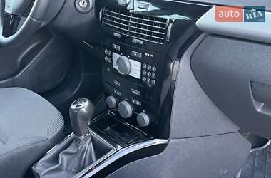 Универсал Opel Astra 2010 в 