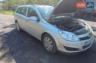 Универсал Opel Astra 2008 в 