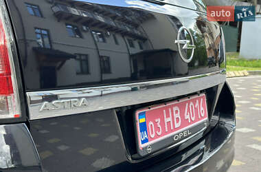 Універсал Opel Astra 2009 в 