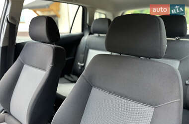 Універсал Opel Astra 2009 в 