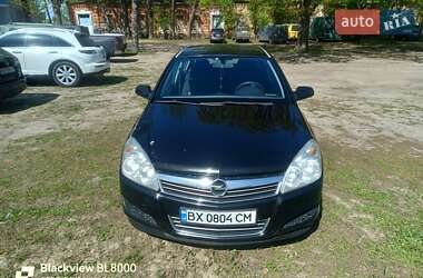Хетчбек Opel Astra 2009 в 