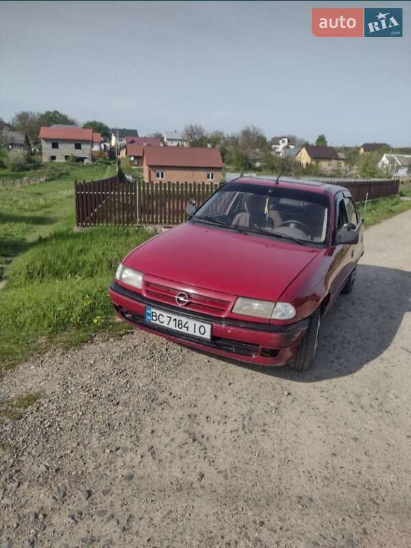 Хетчбек Opel Astra 1993 в Самборі