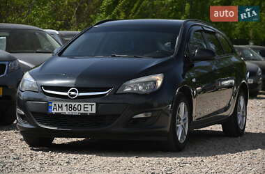 Універсал Opel Astra 2014 в 