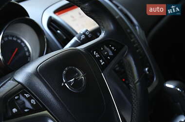 Універсал Opel Astra 2014 в 