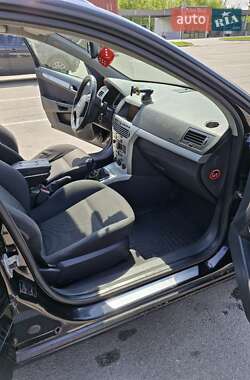 Универсал Opel Astra 2007 в 