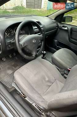Седан Opel Astra 2007 в 