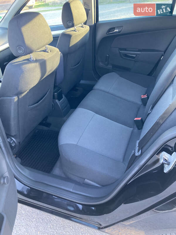 Універсал Opel Astra 2007 в Вінниці