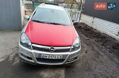 Универсал Opel Astra 2004 в Радомышле