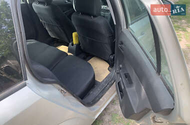 Універсал Opel Astra 2011 в 
