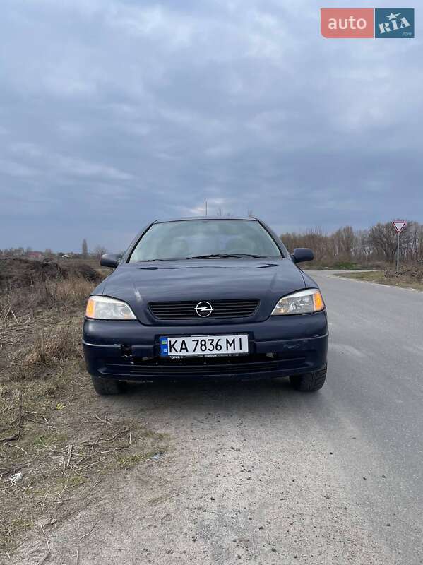 Opel Astra 2000