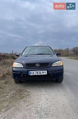 Купе Opel Astra 2000 в 