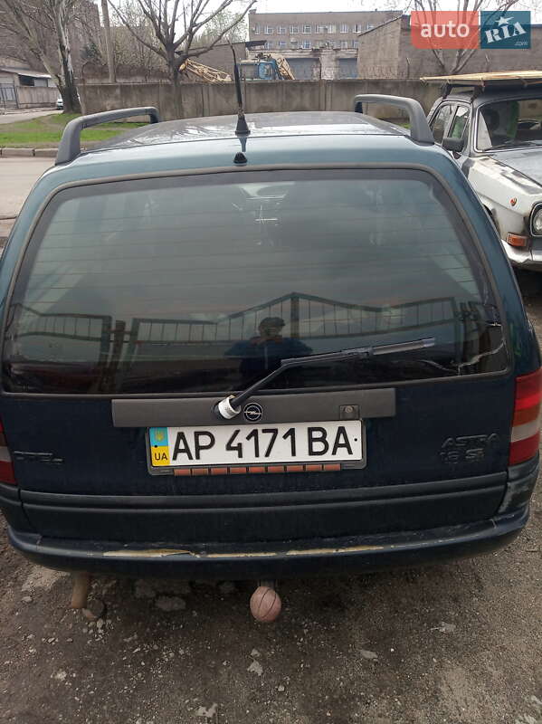 Універсал Opel Astra 1994 в Запоріжжі