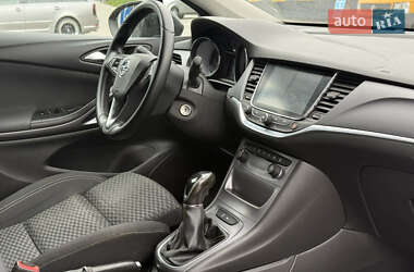 Универсал Opel Astra 2017 в 