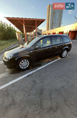 Універсал Opel Astra 2009 в 