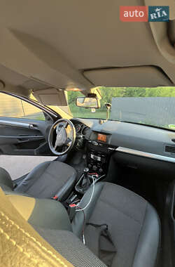 Універсал Opel Astra 2009 в 