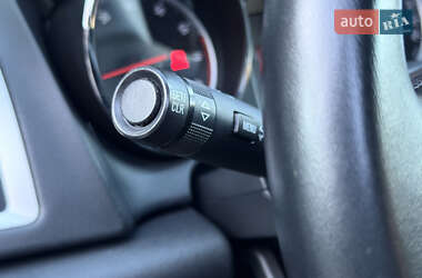 Универсал Opel Astra 2011 в 