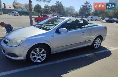 Кабриолет Opel Astra 2007 в 