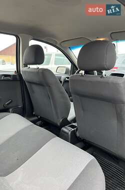 Седан Opel Astra 2006 в 