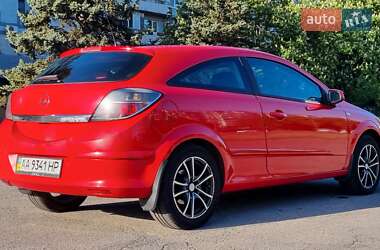 Хэтчбек Opel Astra 2008 в 