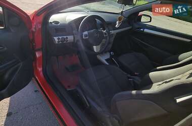 Хэтчбек Opel Astra 2008 в 