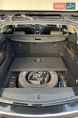 Універсал Opel Astra 2012 в 