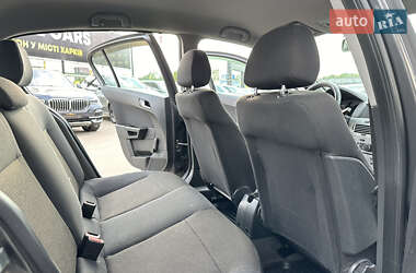 Хэтчбек Opel Astra 2009 в 
