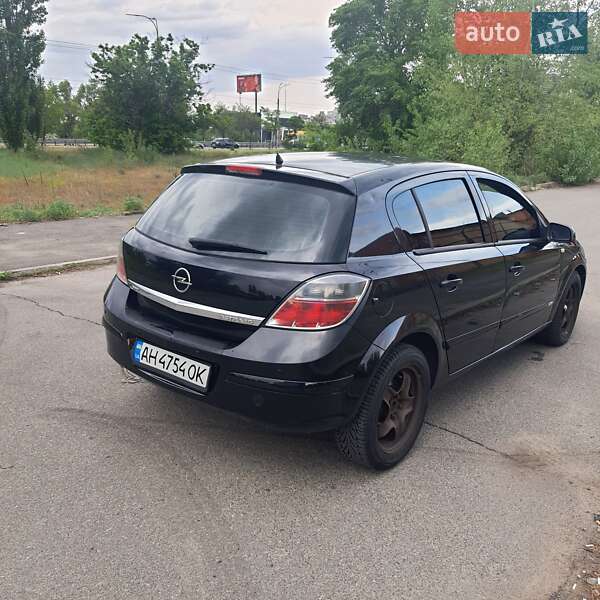 Хетчбек Opel Astra 2007 в Києві