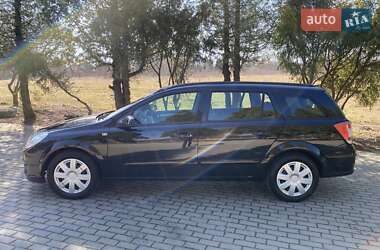 Универсал Opel Astra 2009 в 