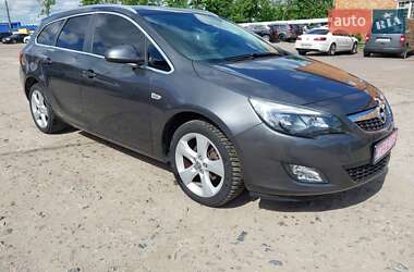 Универсал Opel Astra 2011 в Сумах