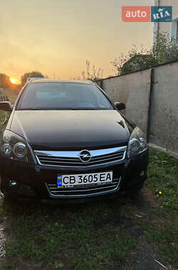 Універсал Opel Astra 2008 в Чернігові